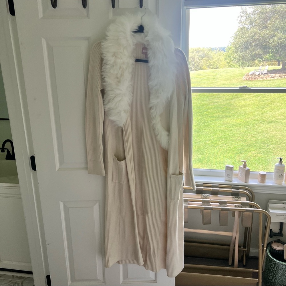 Like new SHOW ME YOUR MUMU Cozy Faux-Fur Trim Ribbed Long Cardigan - Cream